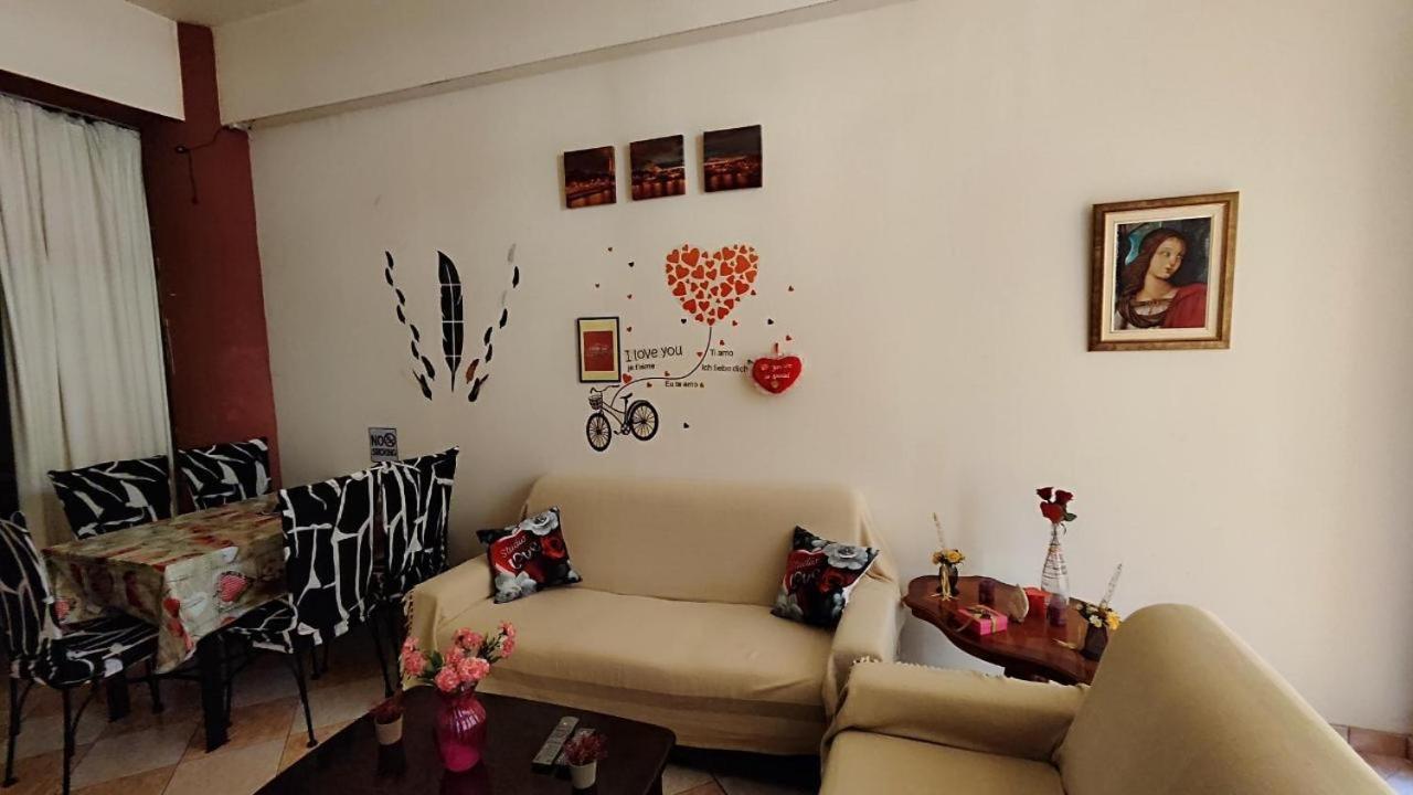 -= Studio Love =- Xylophaghou エクステリア 写真